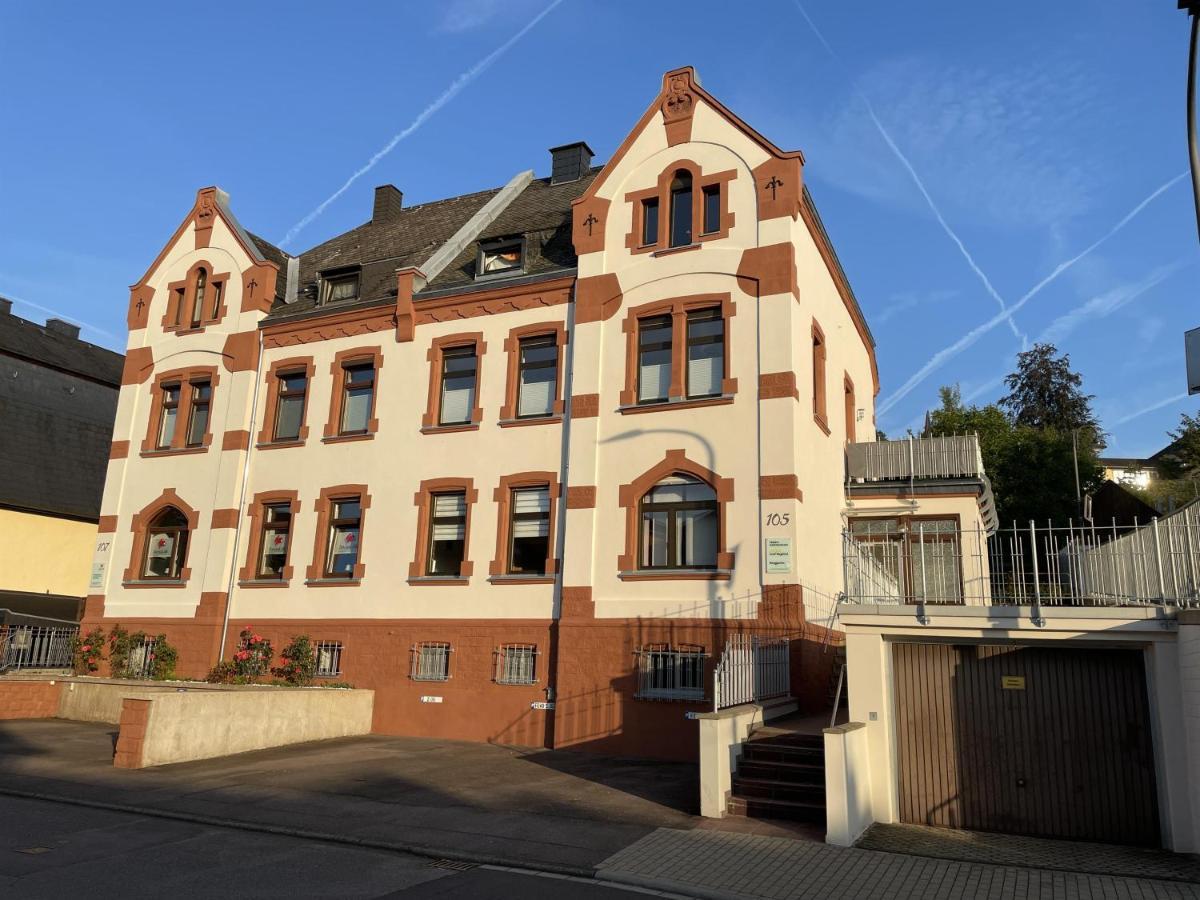 Ferienwohnung Berggarten Саарбург Экстерьер фото